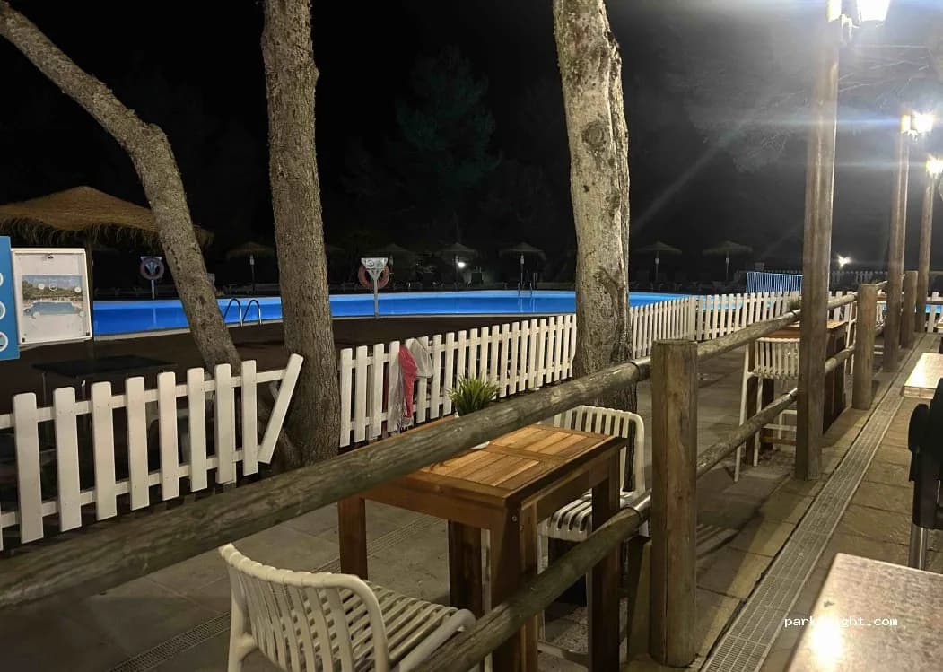 Parking — Camping Yelloh Village Les Baléares - Camping Son Bou en Alayor (Illes Balears)