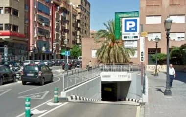 Parking APK2 Aragón-Chile, Valencia (cubierto 24h) en Valencia — foto 2 de 2