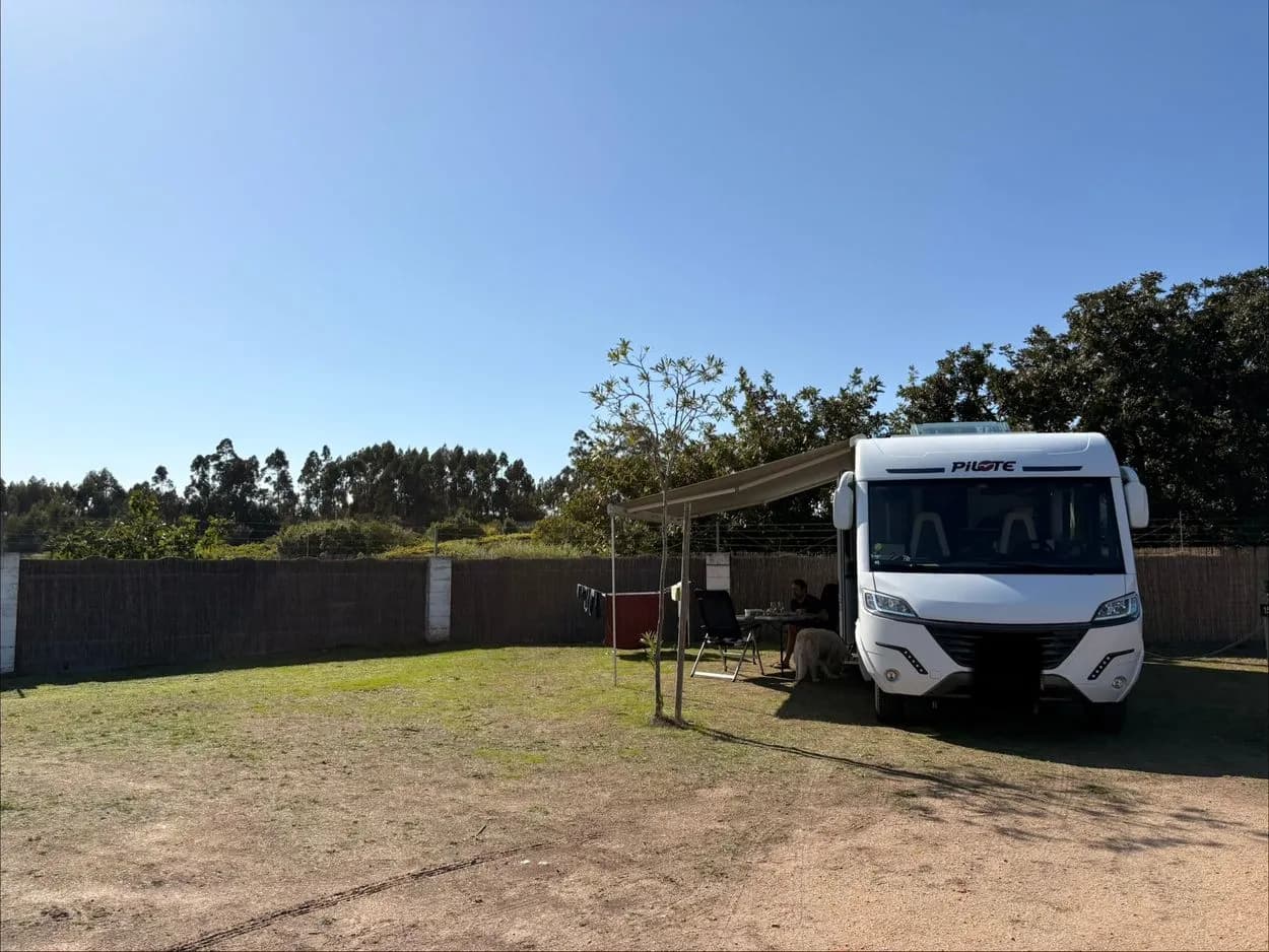 Área de autocaravanas en Lugar Riveiro, Cambados en Cambados (Pontevedra) — foto 2 de 4