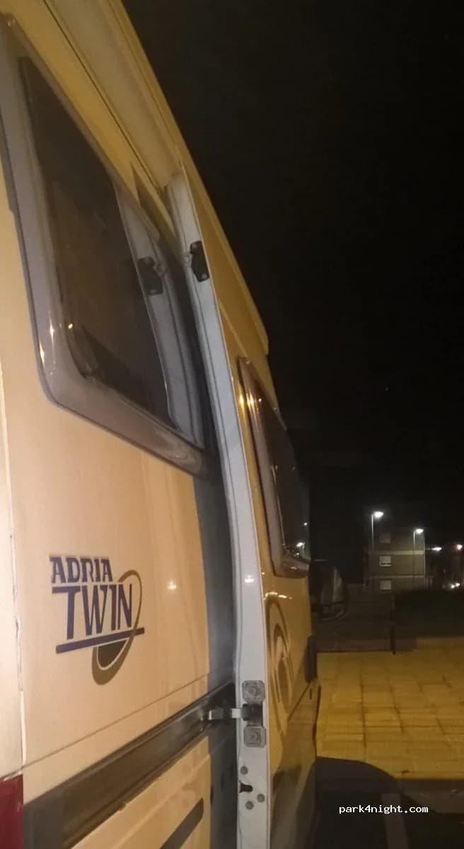 Parking — Antzonekoa Kalea, 12 en Landa (Bizkaia)