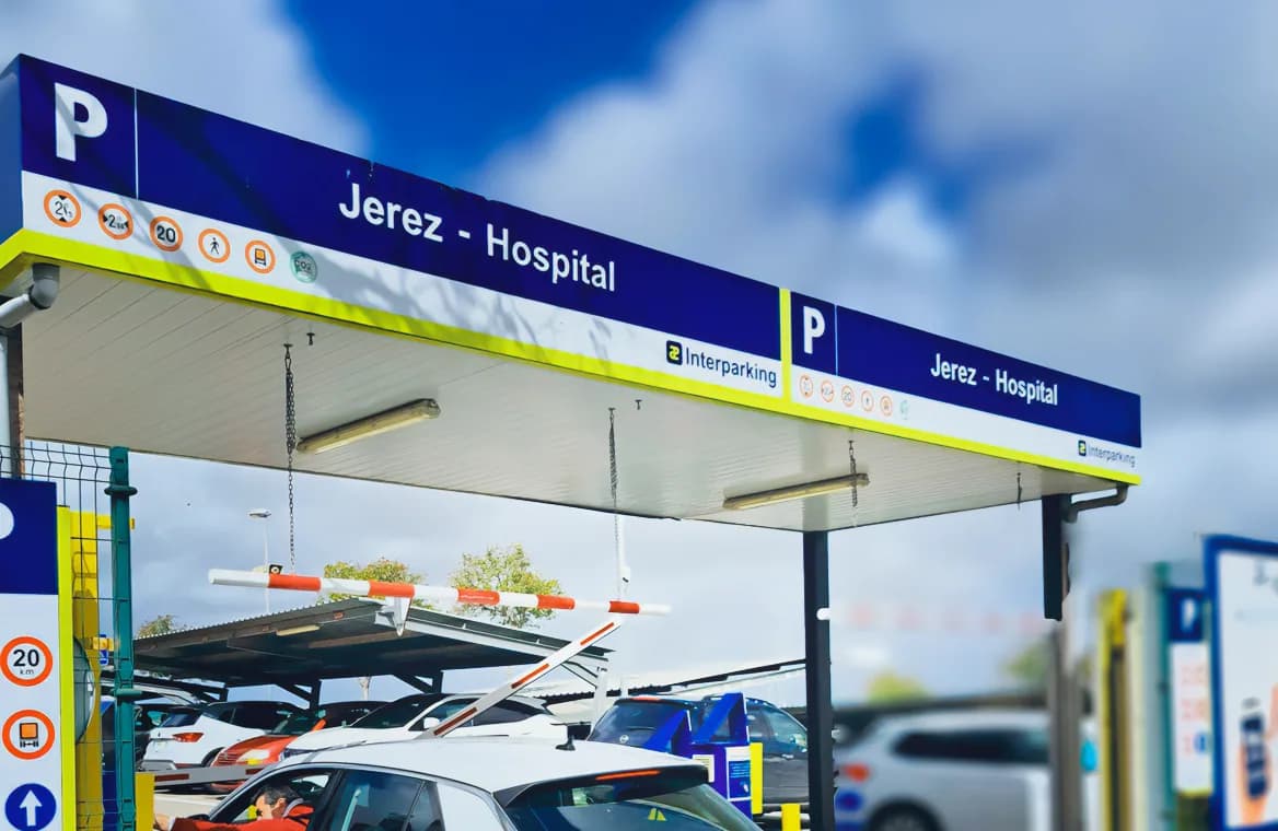 Parking Hospital Jerez en Jerez de la Frontera (Cádiz)