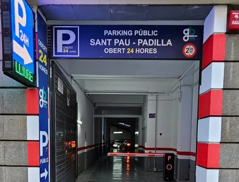 Parking Aribau-Laforja cubierto en Barcelona en Barcelona — foto 2 de 4