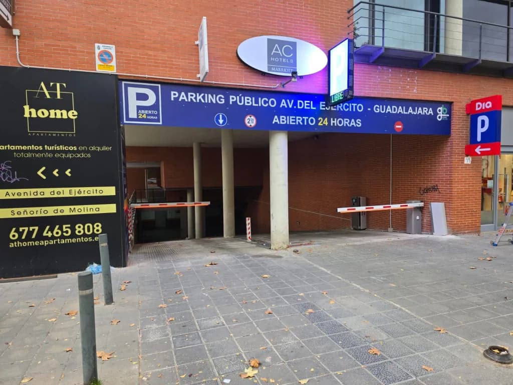 PARKING AV. DEL EJÉRCITO - GUADALAJARA en Guadalajara