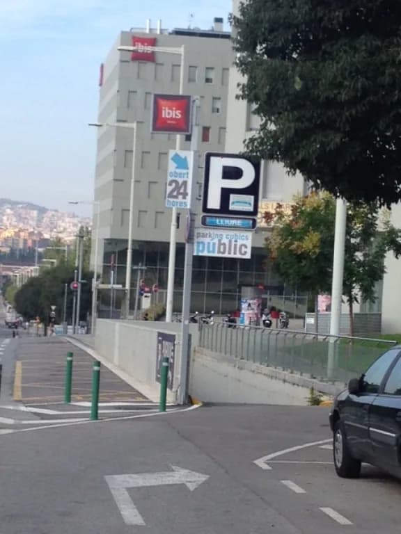 Parking Cubics - Promoparc en Santa Coloma de Gramanet (Barcelona)