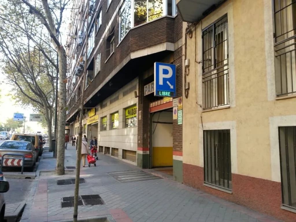 Parking Garca en Madrid — foto 2 de 2