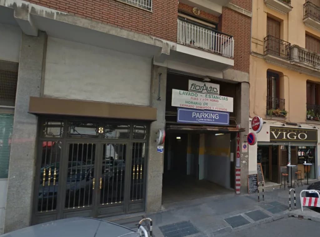 Parking Ibiza en Sainz de Baranda, Retiro (Madrid) en Madrid — foto 2 de 3