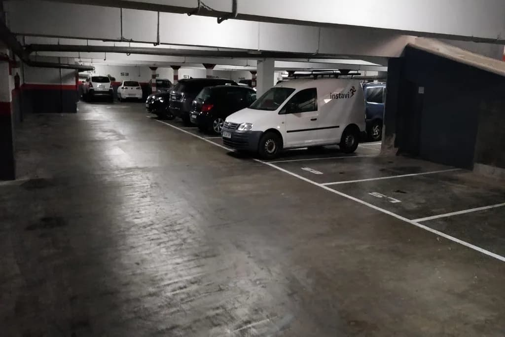 Parking Muntaner-Tavern en Sarrià, Barcelona en Barcelona — foto 2 de 2