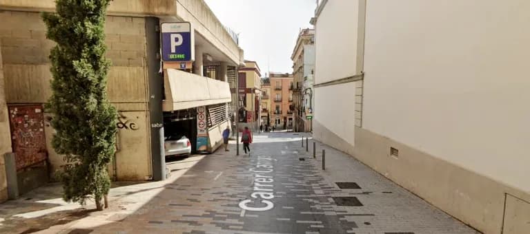 Parking Saba El Garrigal en Figueres (Girona) — foto 1 de 4