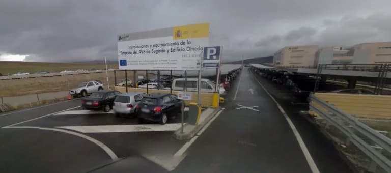 Parking Saba Segovia Train Station en Segovia
