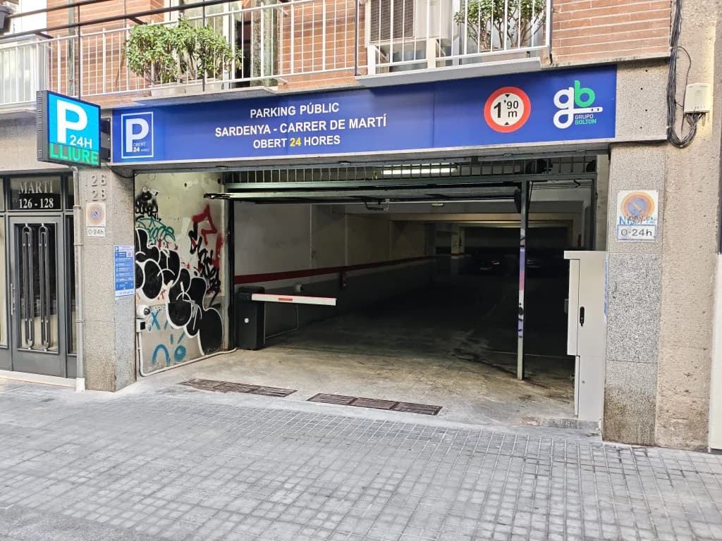 Parking Sardenya (Carrer de Martí) en Barcelona en Barcelona — foto 2 de 2