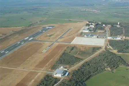 Aeropuerto de Huesca-Pirineos (HSK)