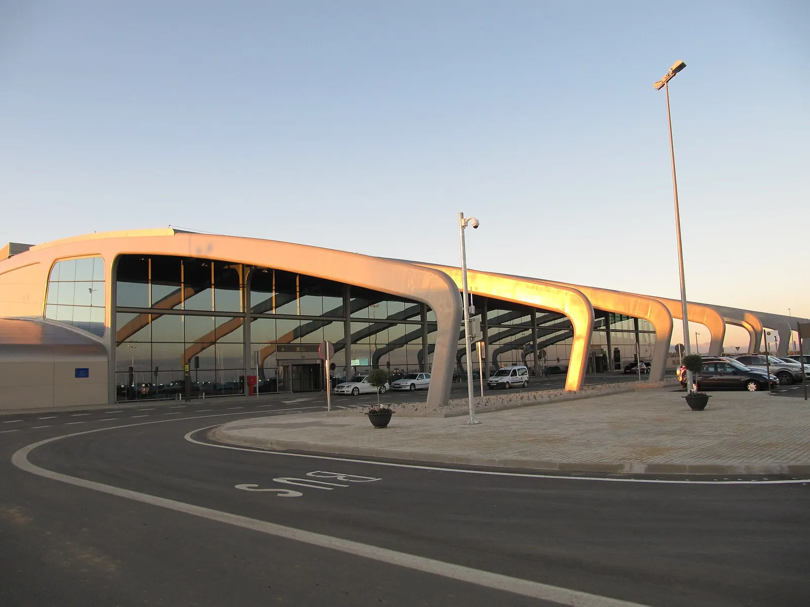 Aeropuerto de León (LEN)