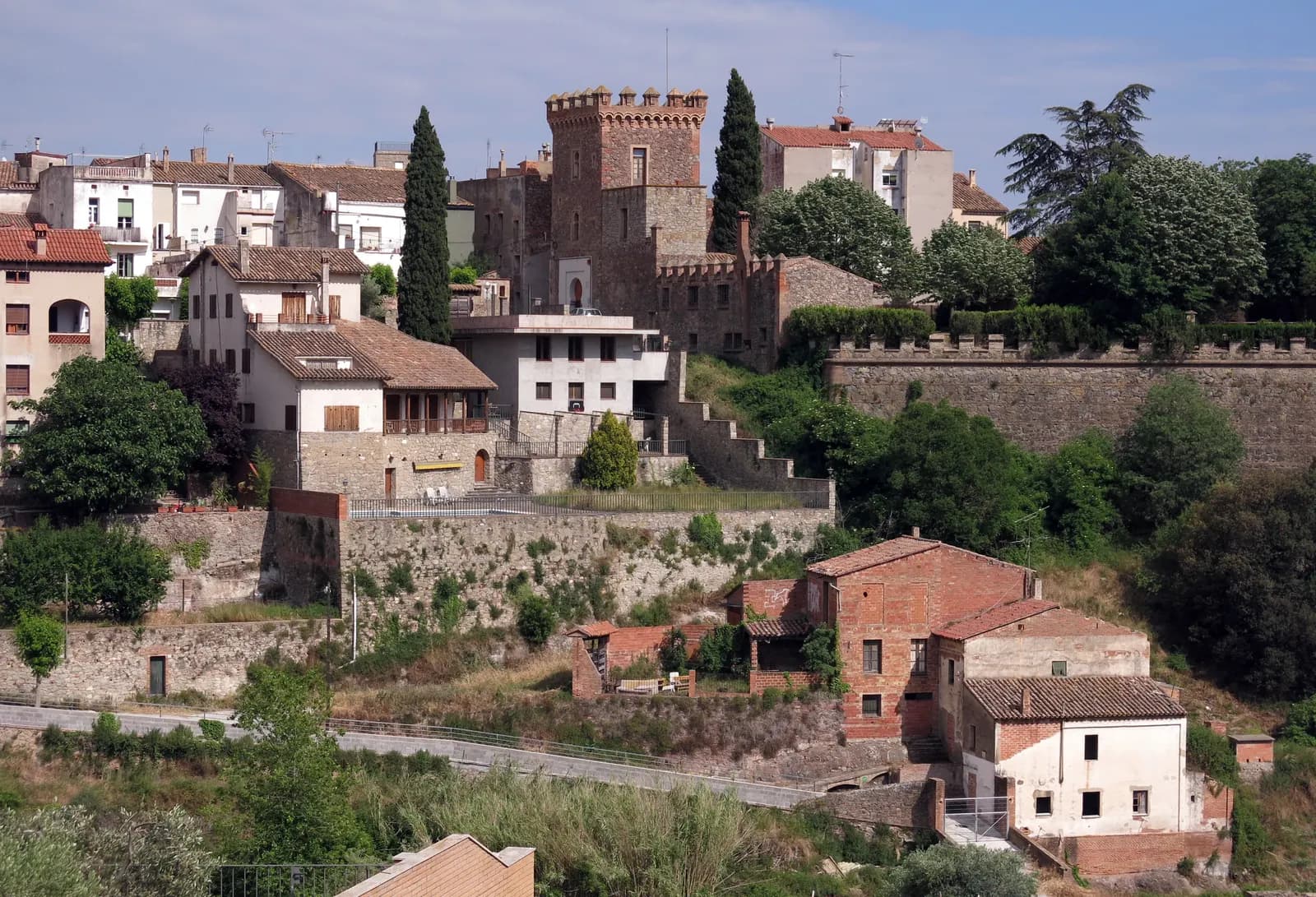 Centro de Sant Feliu de Codines
