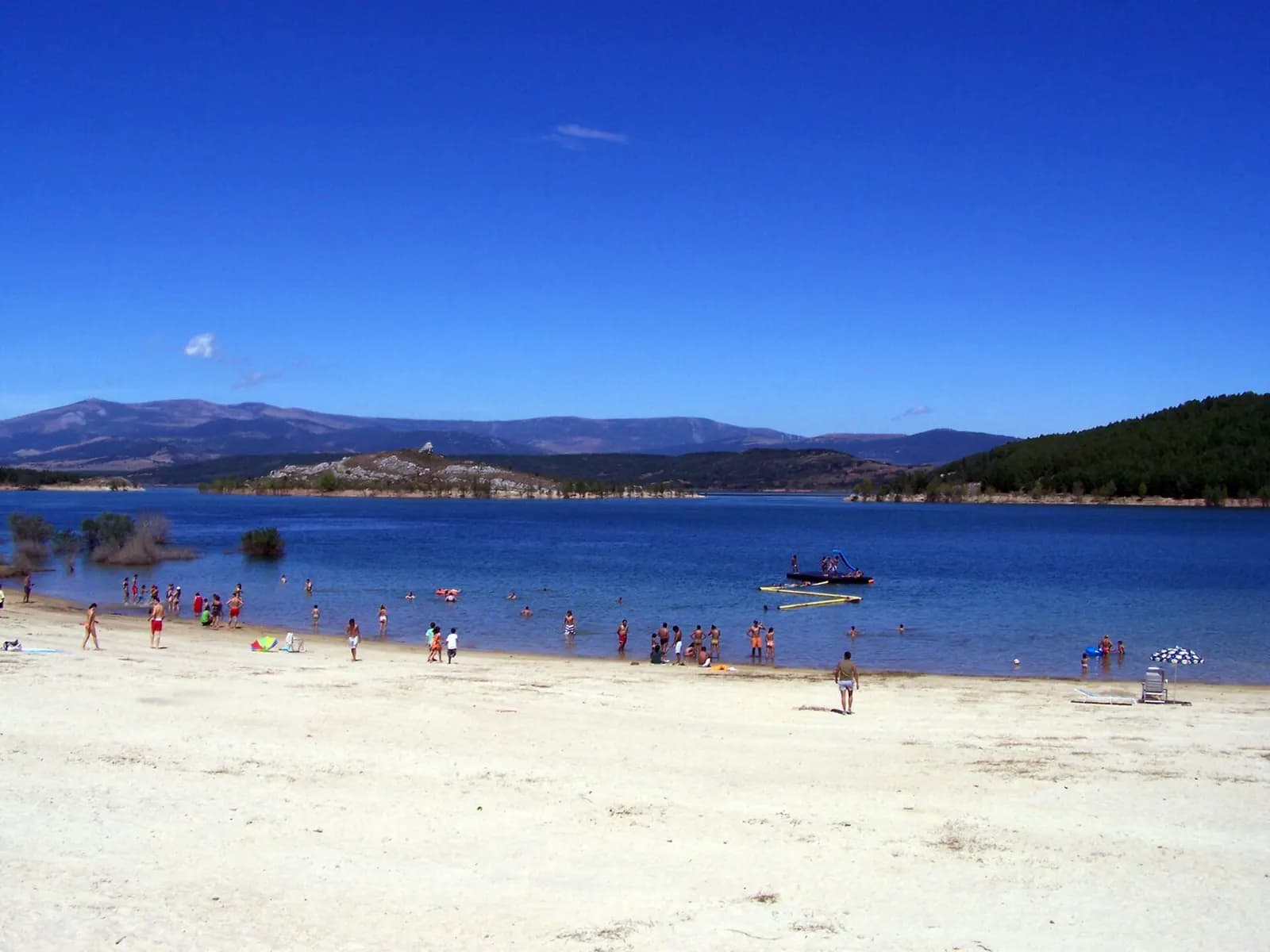 Embalse de Aguilar