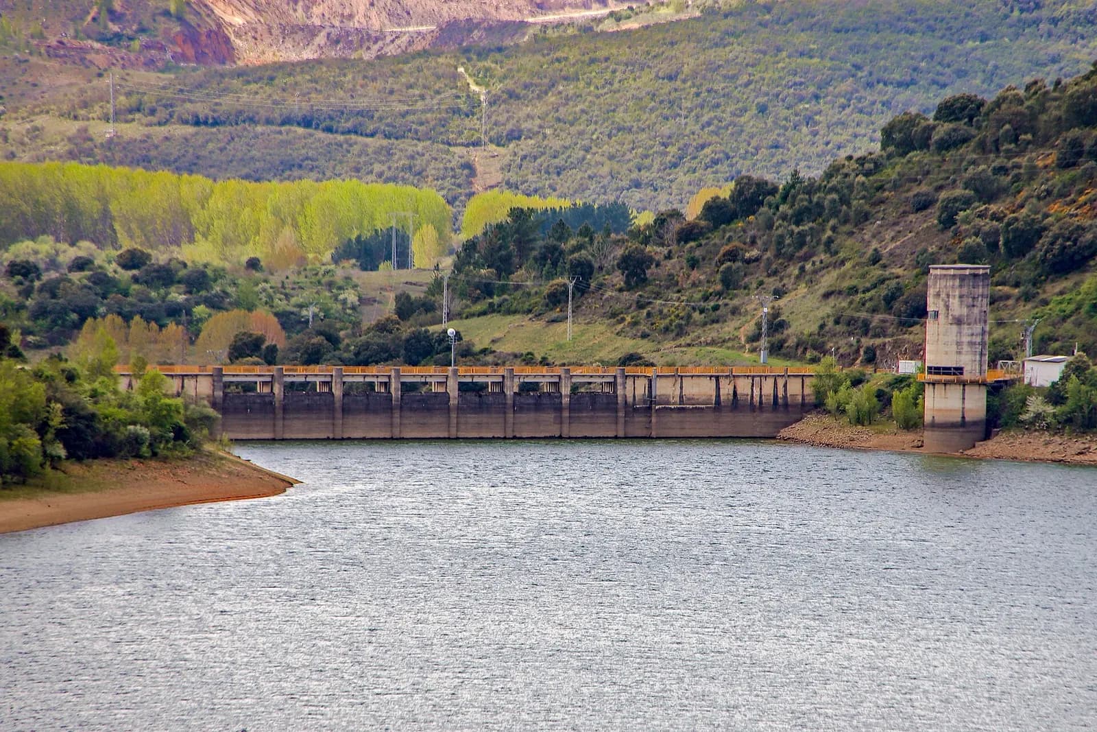 Embalse de Campañana