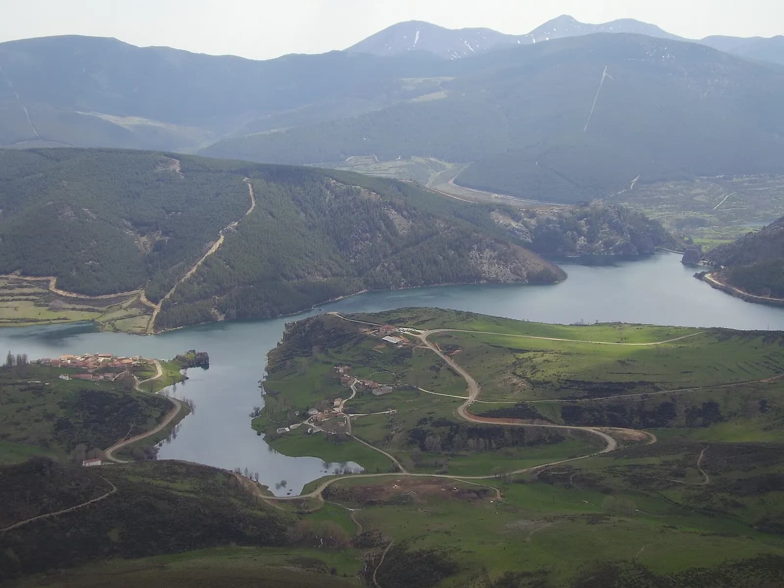 Embalse de Camporredondo