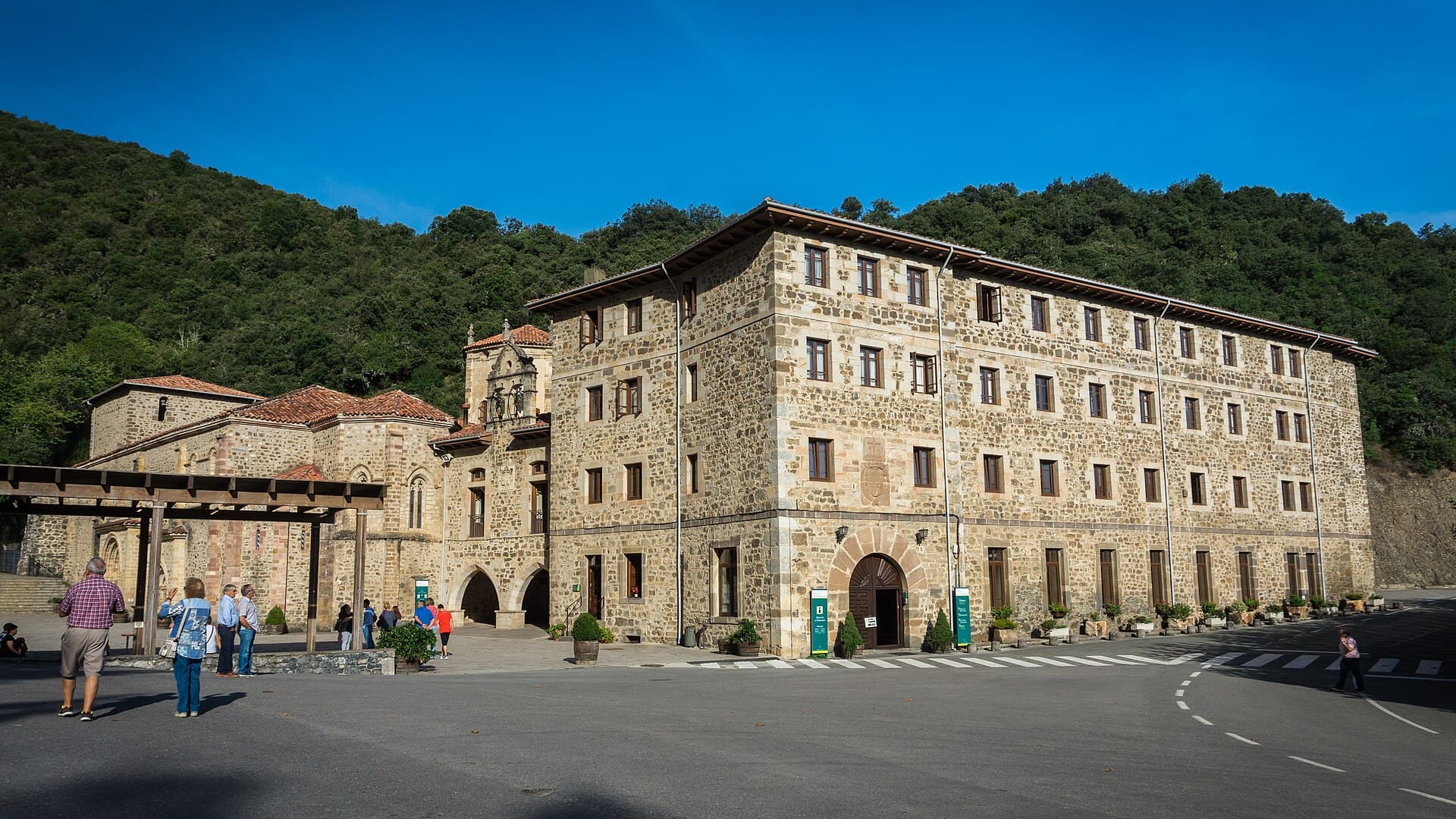 Monasterio de Santo Toribio de Liébana (Cantabria)