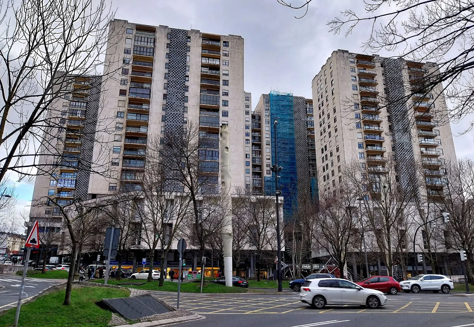 Plaza de Zabálburu
