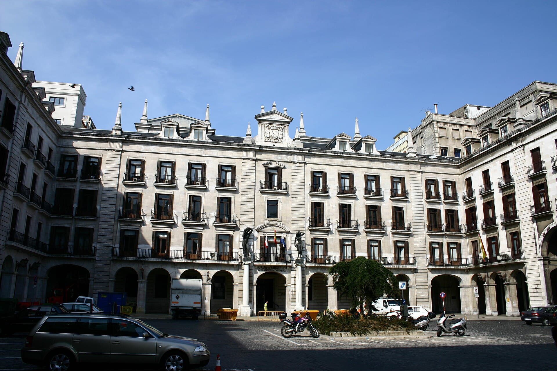 Plaza Porticada (Santander)