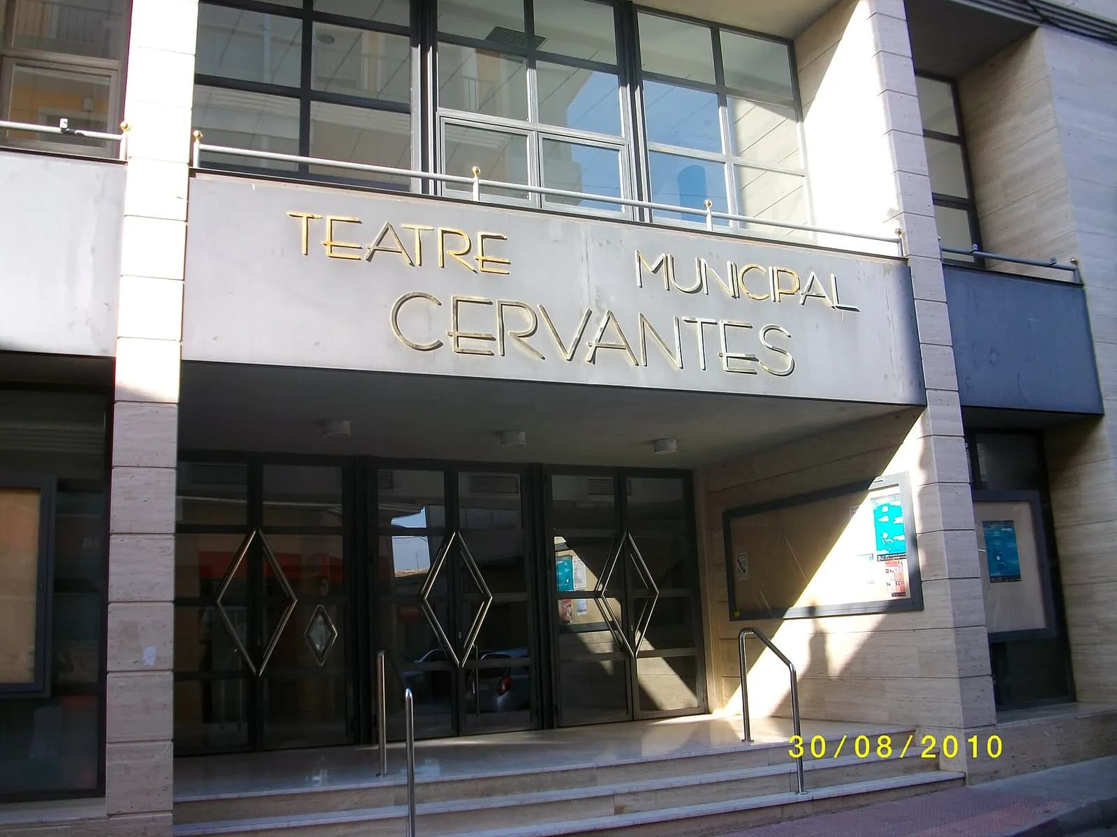 Teatre Municipal Cervantes