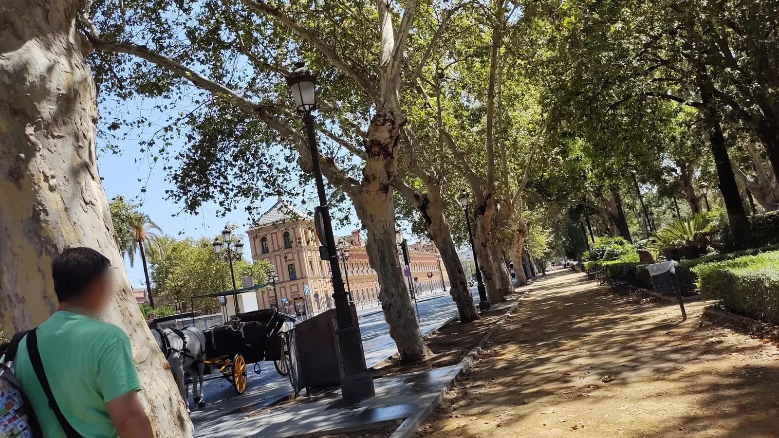 Aparcamiento Avenida Roma en Sevilla