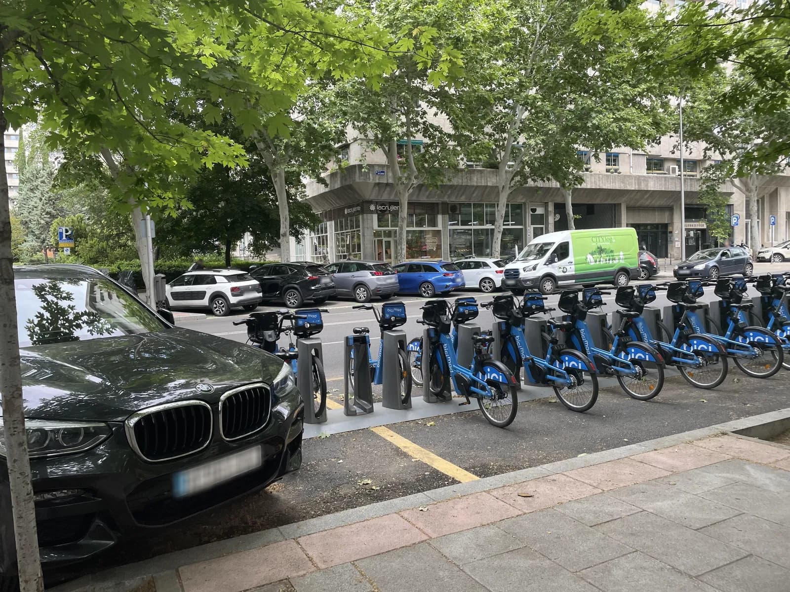 Parking en Avenida de Brasil (APK2), Madrid: junto al Bernabéu en Madrid