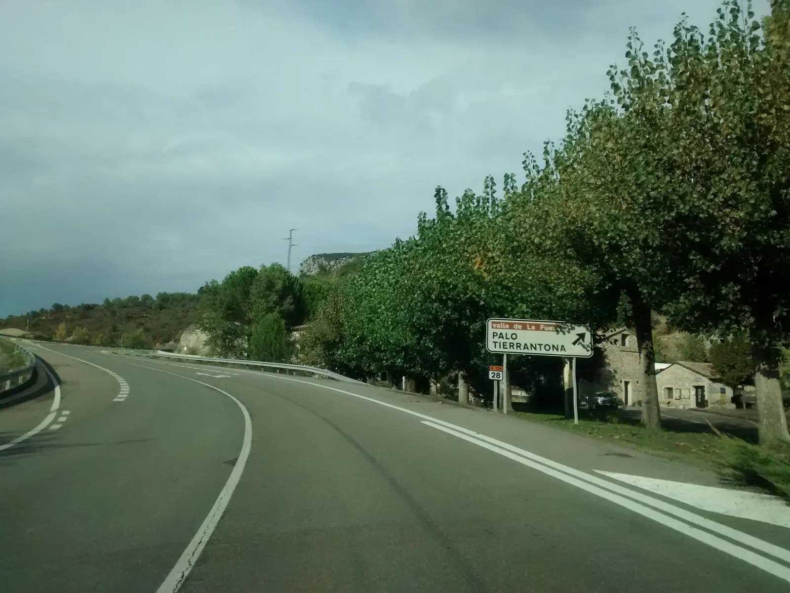 Parking Camping Ligüerre de Cinca en Abizanda (Huesca)