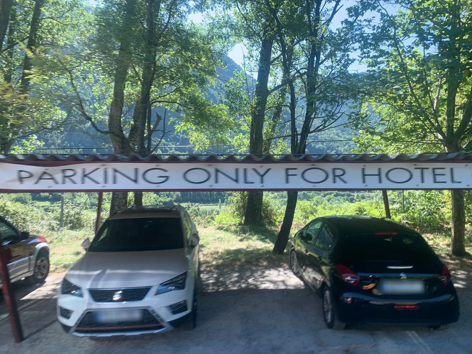Parking Camping Ordesa en Torla-Ordesa (Huesca)