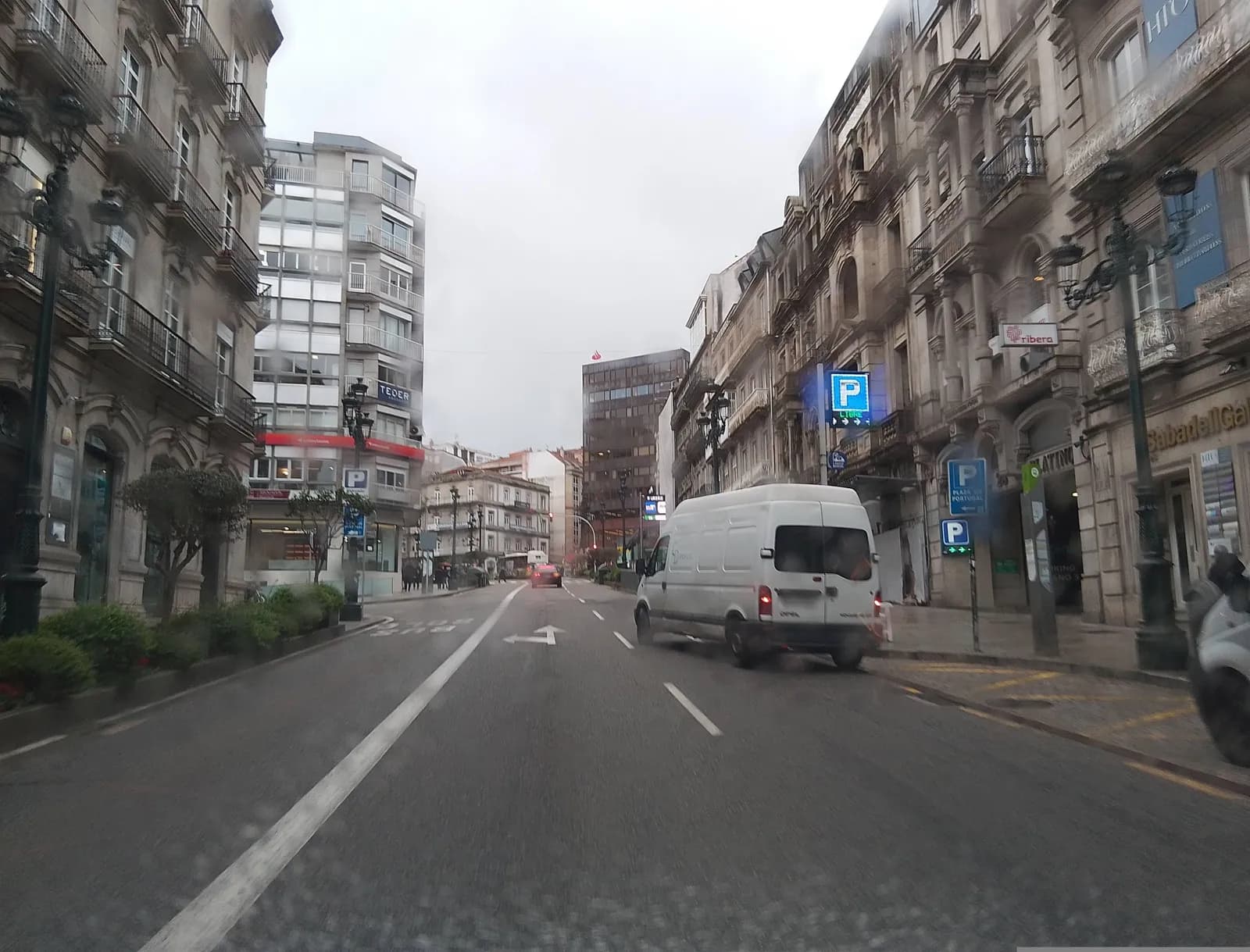 Parking Colón Centro en Vigo, junto al Casco Vello en Vigo (Pontevedra)