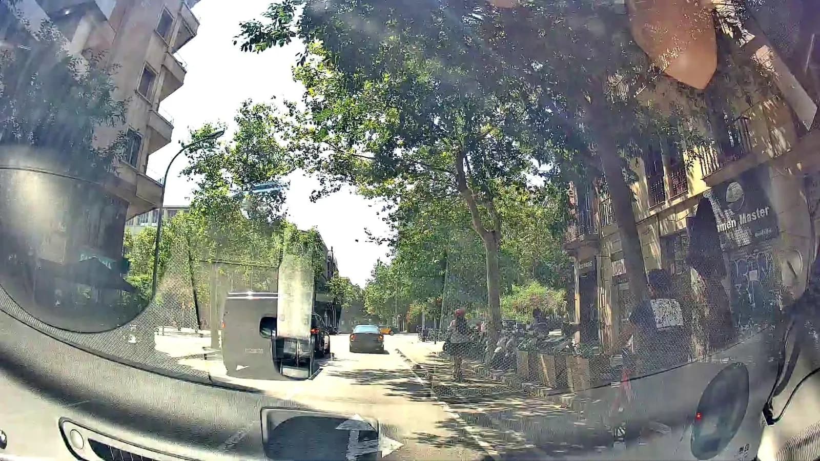 Parking Diputaciò 338 en Barcelona