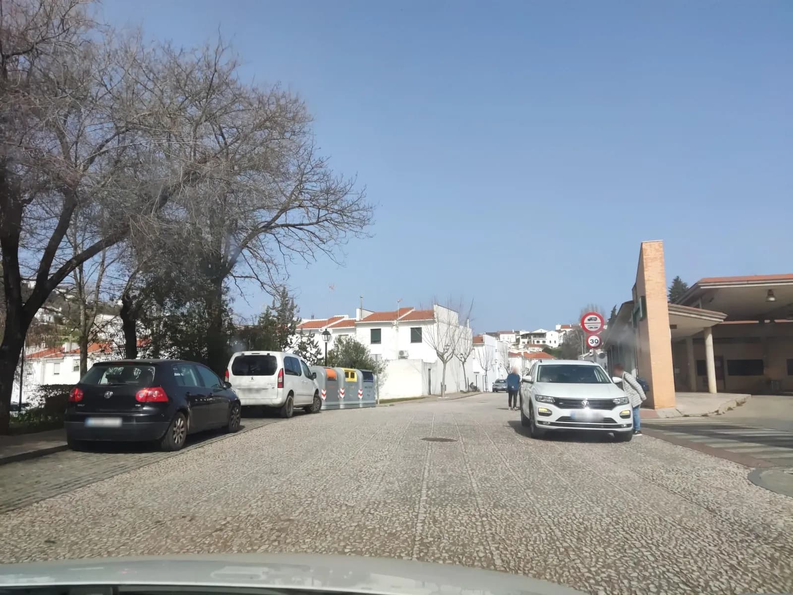 Aparcamiento Centro de Salud en Aracena (Huelva)