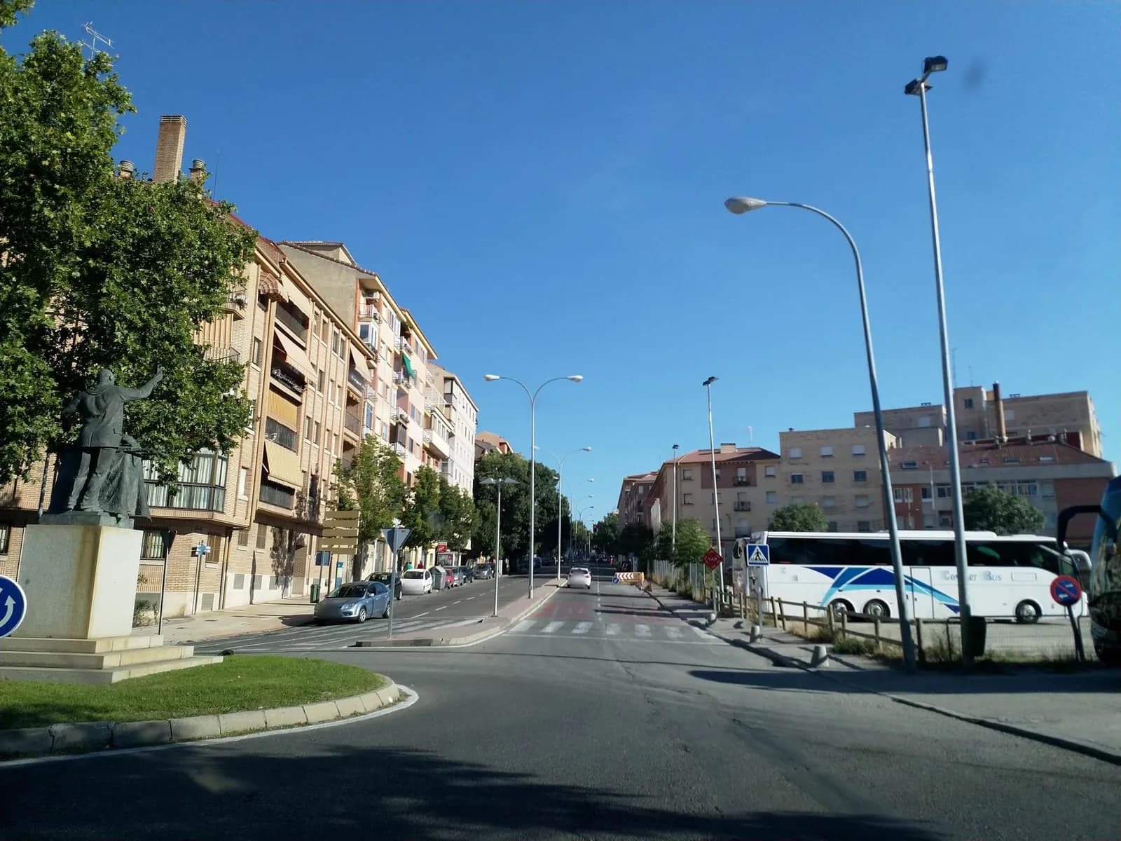 Aparcamiento de Tierra Gratis en Segovia, junto al Acueducto en Segovia — foto 2 de 2