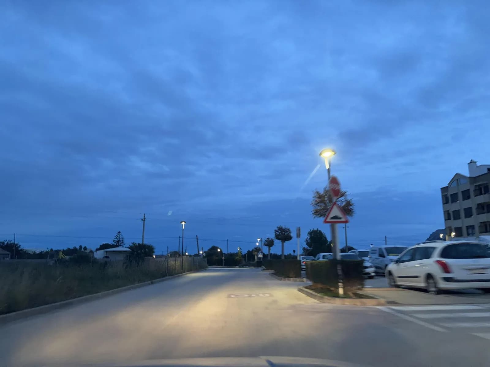 Aparcamiento gratuito en Camí del Mar en Ondara (Alicante)