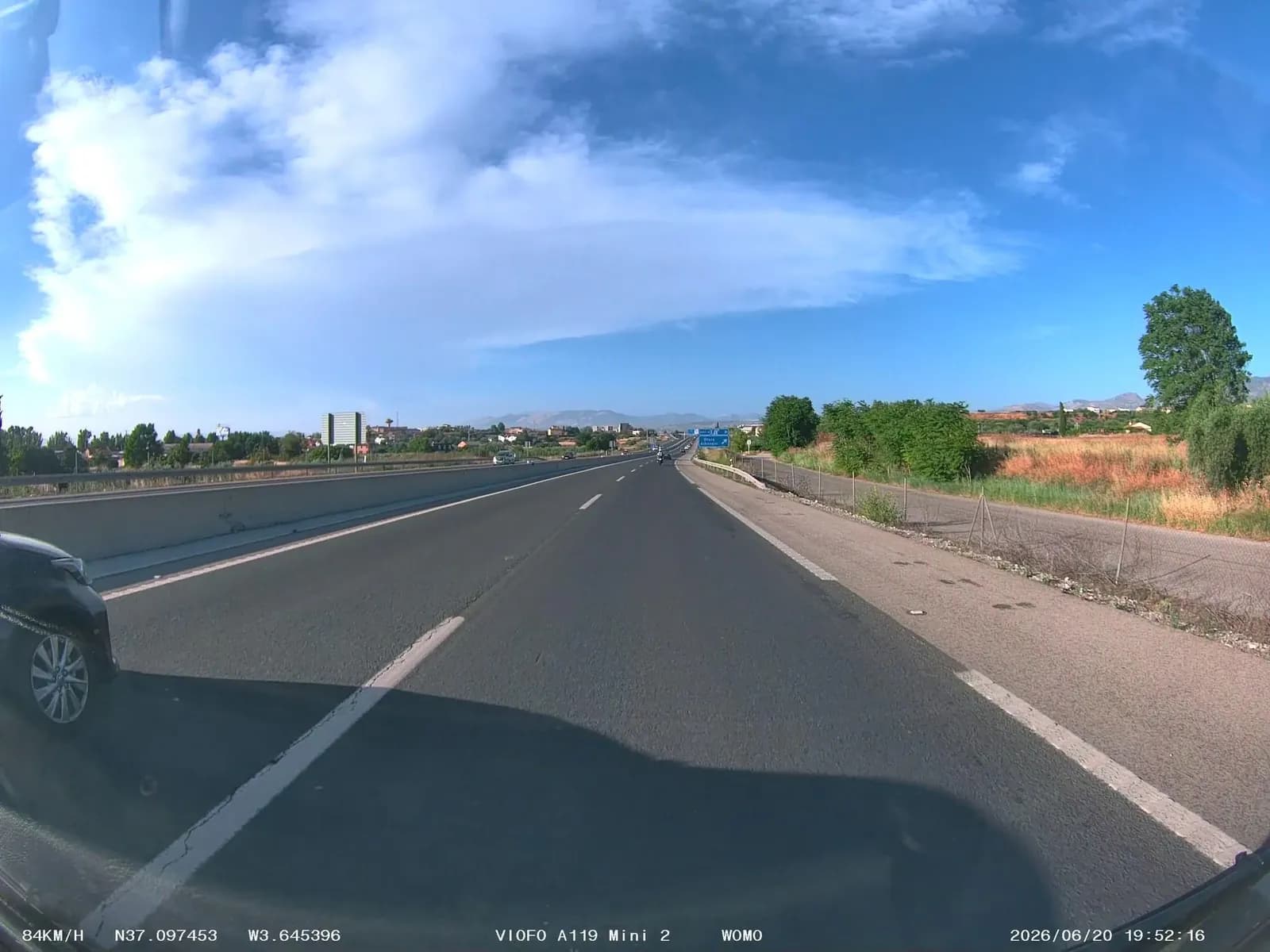 Aparcamiento gratuito en Camino Dúrcal en Otura (Granada)