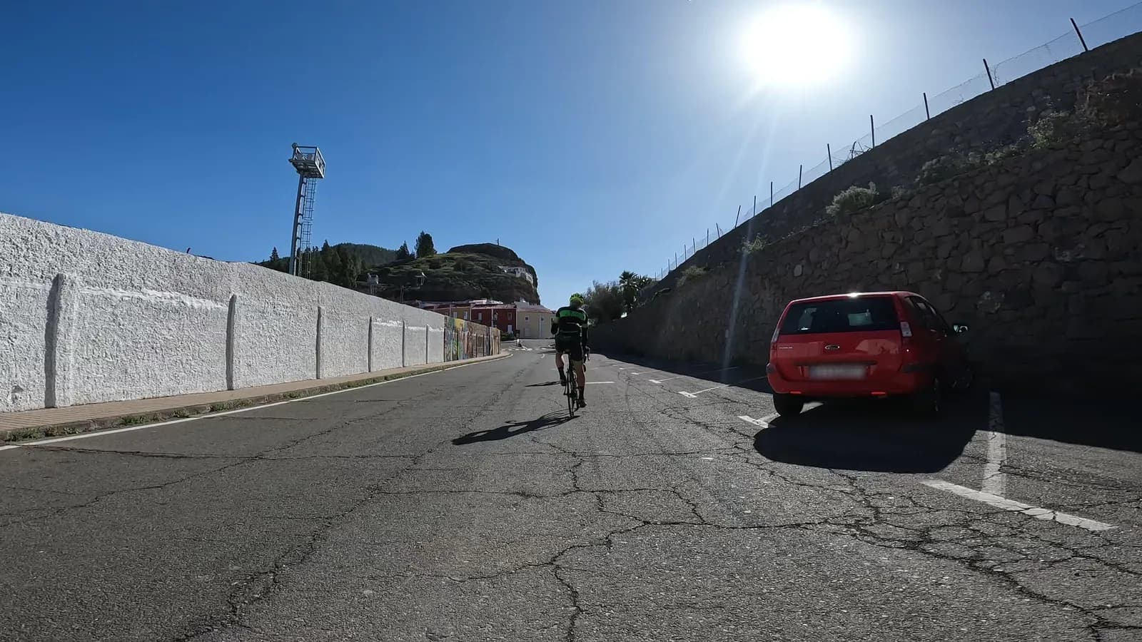 Aparcamiento gratuito en el centro de Artenara en Artenara