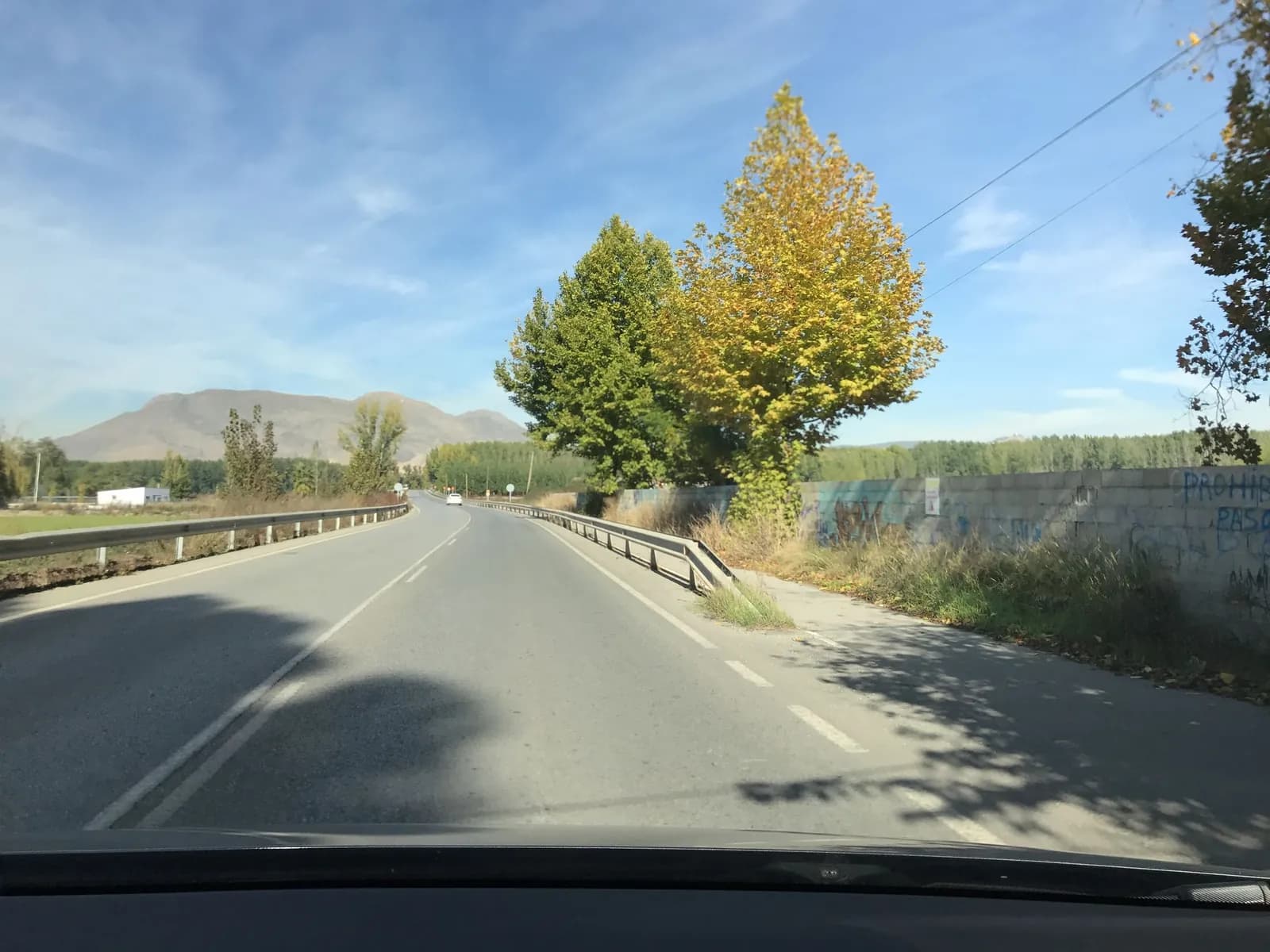 Aparcamiento gratuito en el norte de Santa Fe en Santa Fe (Granada)
