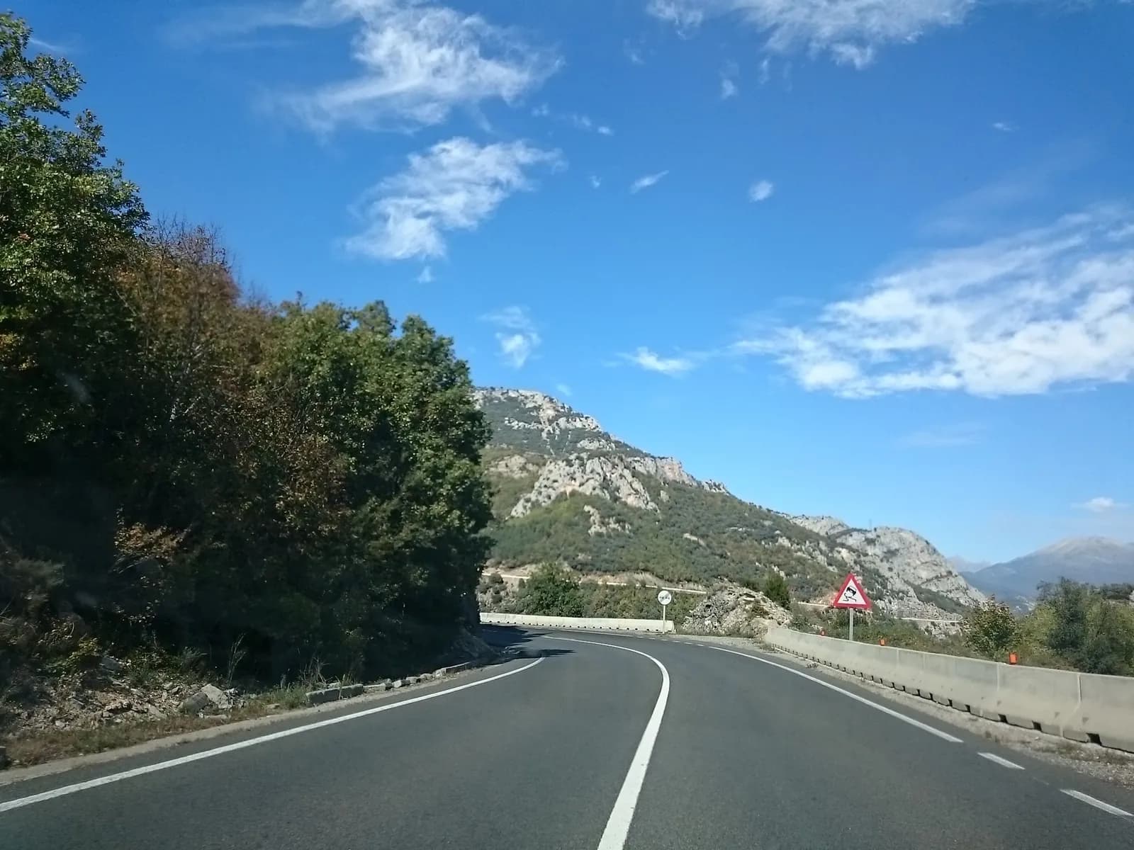 Aparcamiento gratuito en el norte de Sopeira en Sopeira (Huesca)