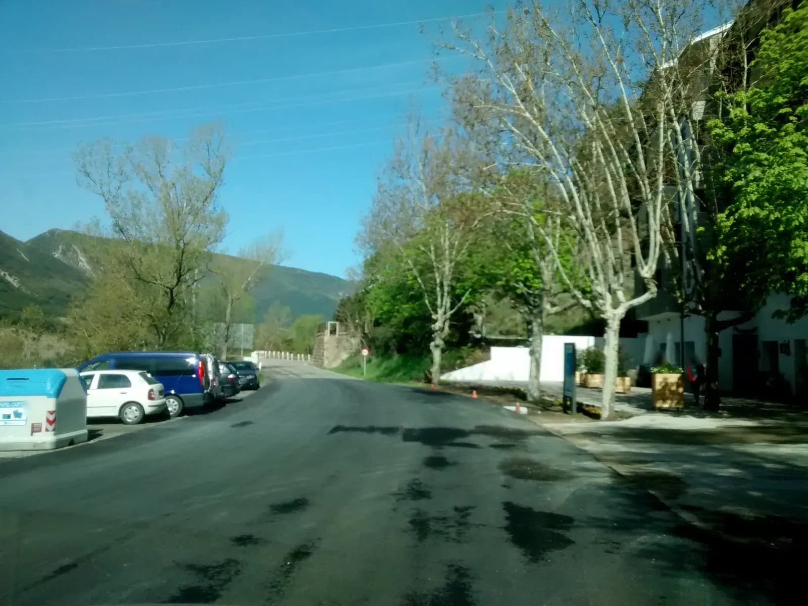 Parking gratis en la N-330a, Arguis en Arguis