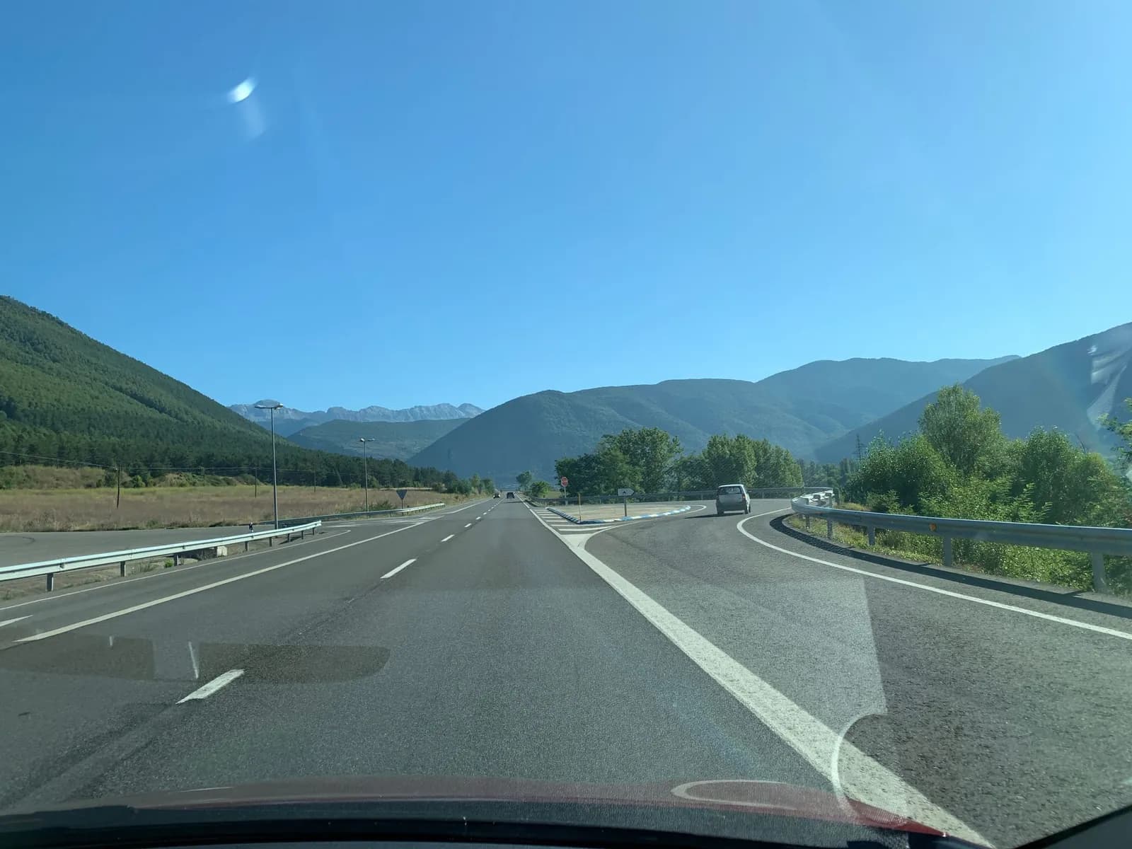 Aparcamiento gratuito en el suroeste de Plan en Plan (Huesca)