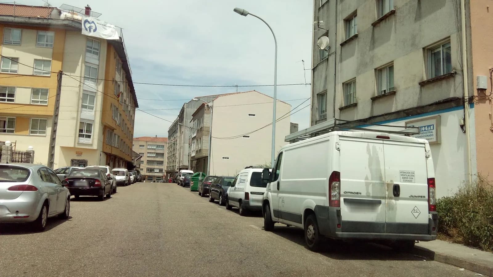 Aparcamiento gratuito en Rúa Inferniño en Marín (Pontevedra)