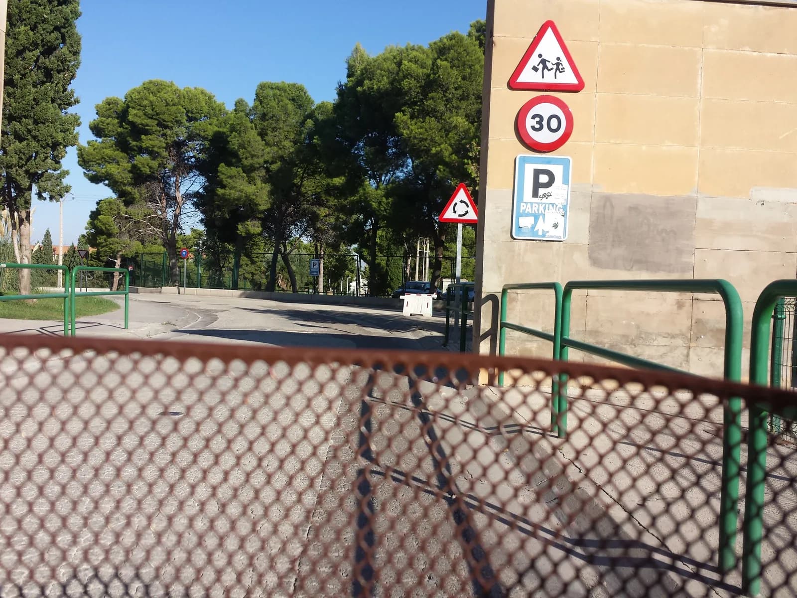 Parking gratis 24 h de la Residencia Pignatelli en Zaragoza en Zaragoza