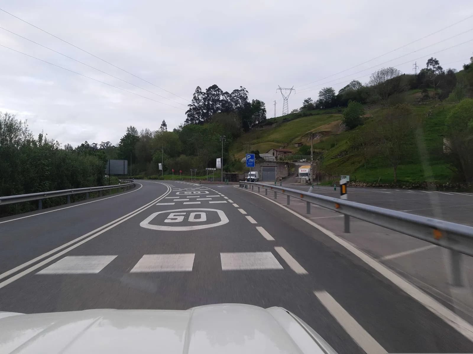 Parking de autocaravanas gratis en Panes (La Atalaya) en Panes (Asturias)