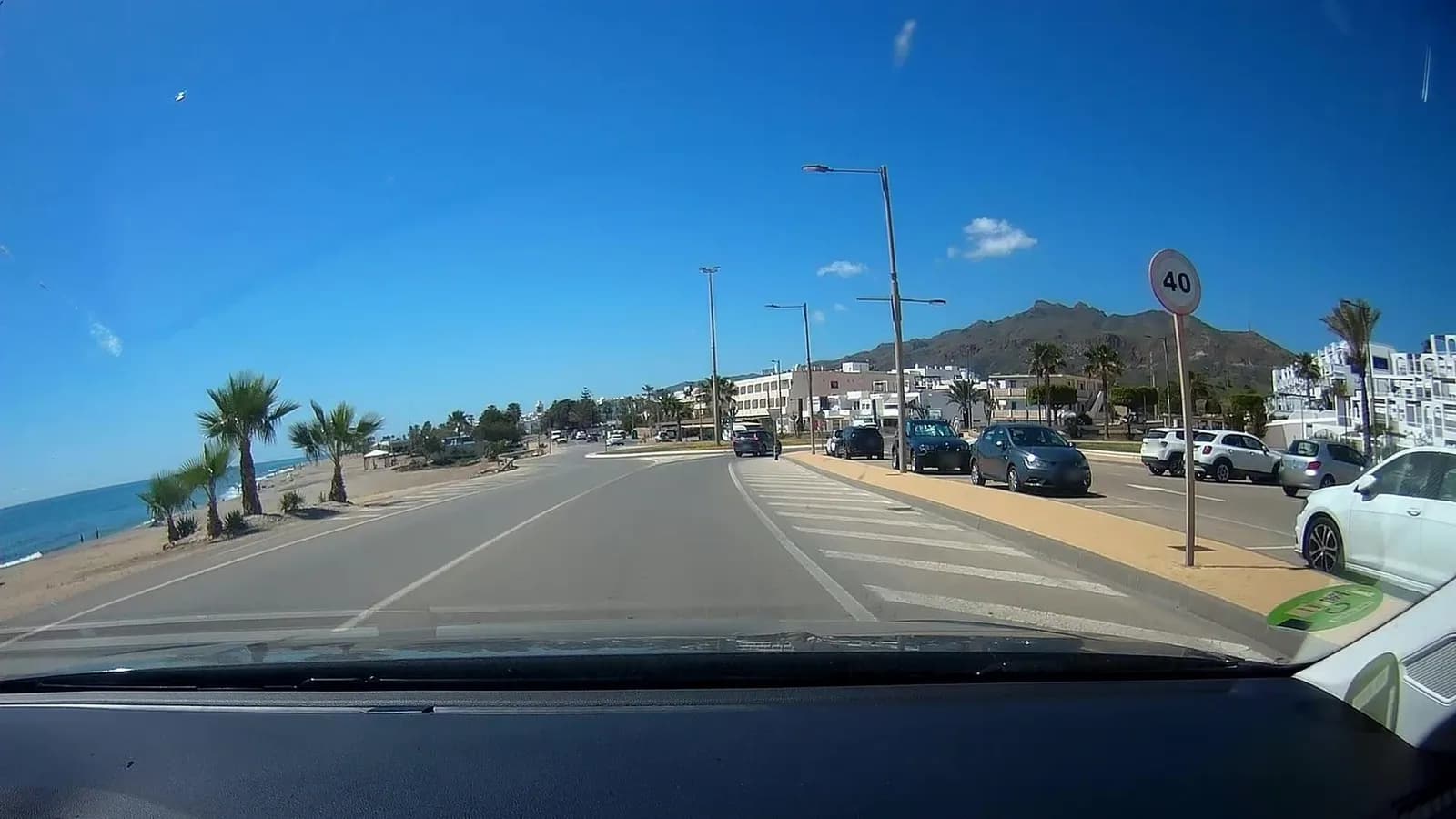 Parking gratuito Breeze en el Paseo del Mediterráneo, Mojácar en Mojácar