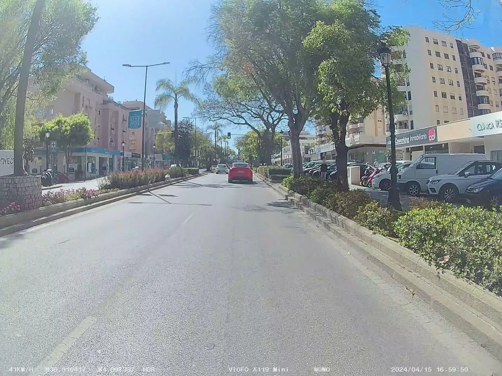 Parking Decouver en Marbella, 24h y videovigilado en Marbella (Málaga) — foto 2 de 2