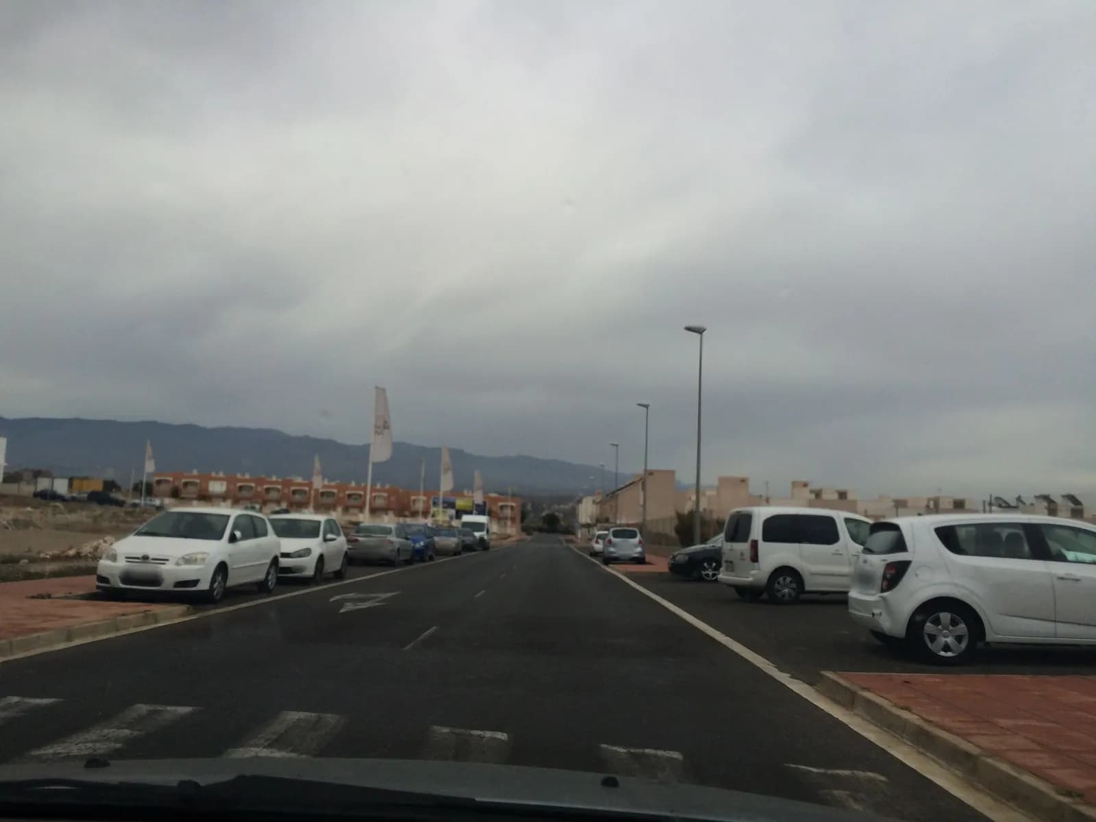 Parking gratuito en Almería (Calle Aries) en Almería