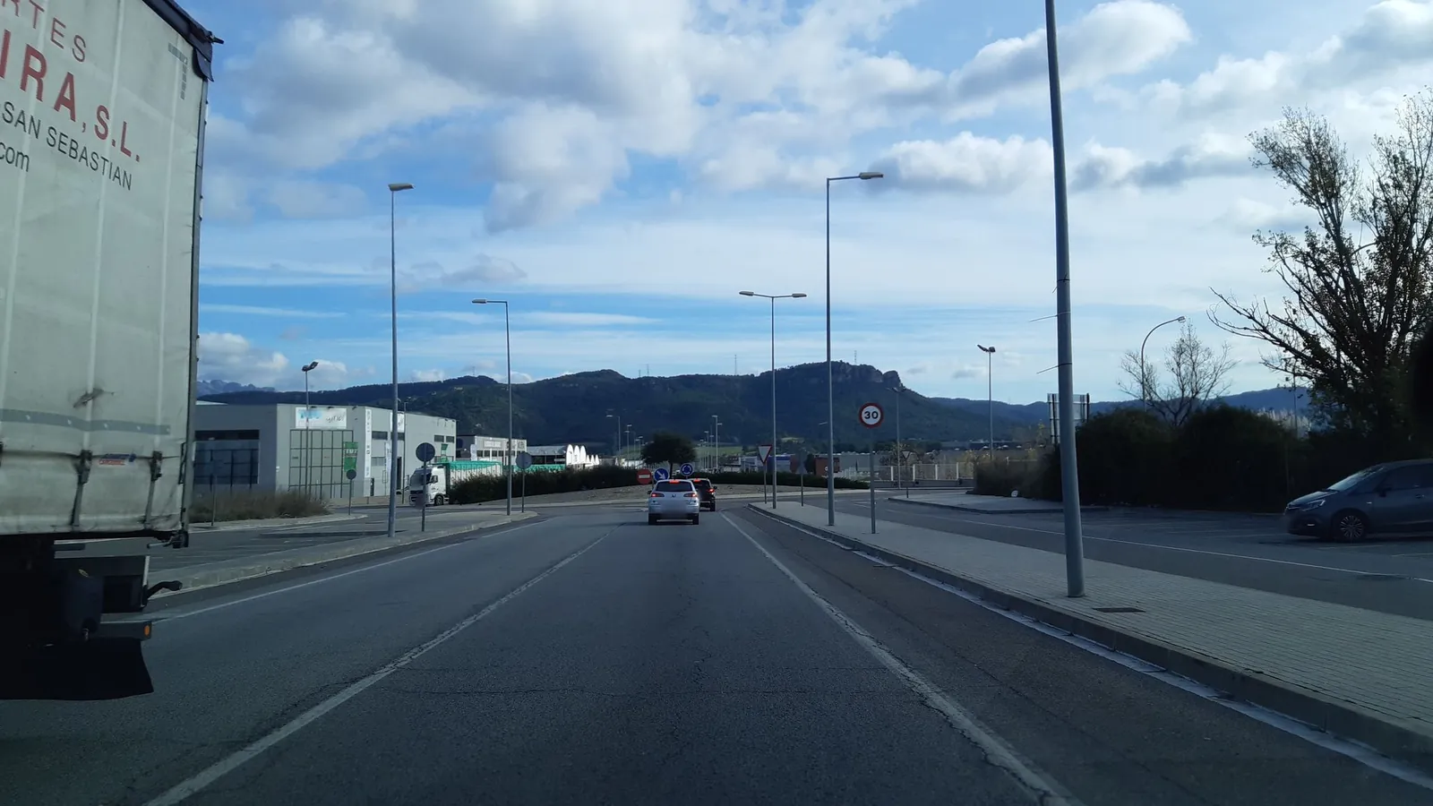 Parking gratuito en Barcelona (Avinguda de Madrid) en Barcelona — foto 2 de 2