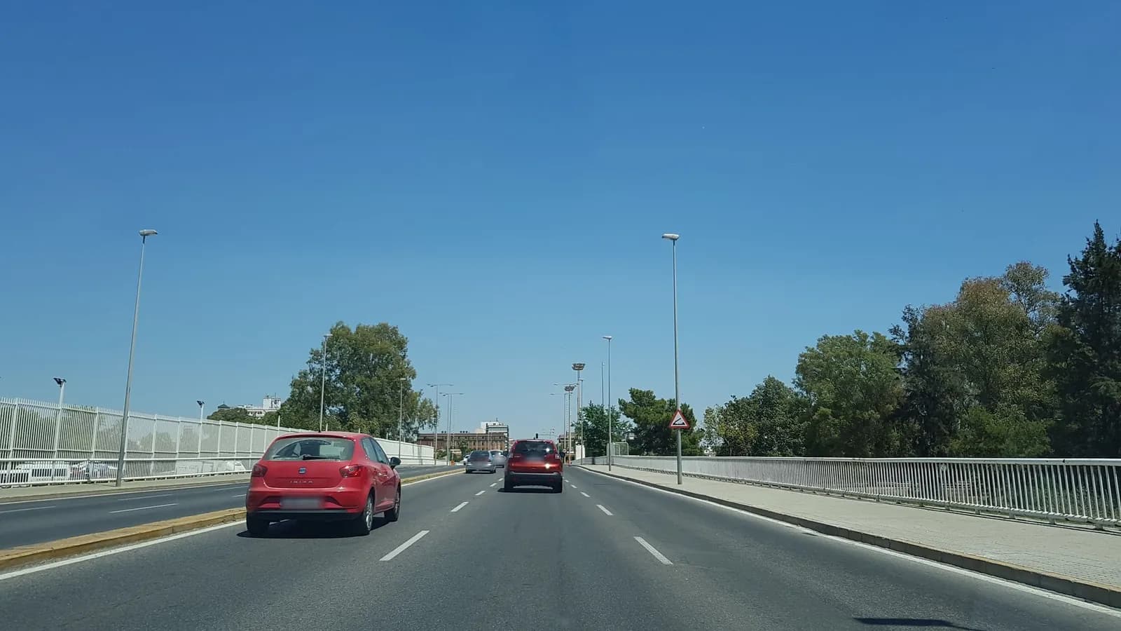 Parking gratuito Sevilla Guadalquivir en Seville (Sevilla)