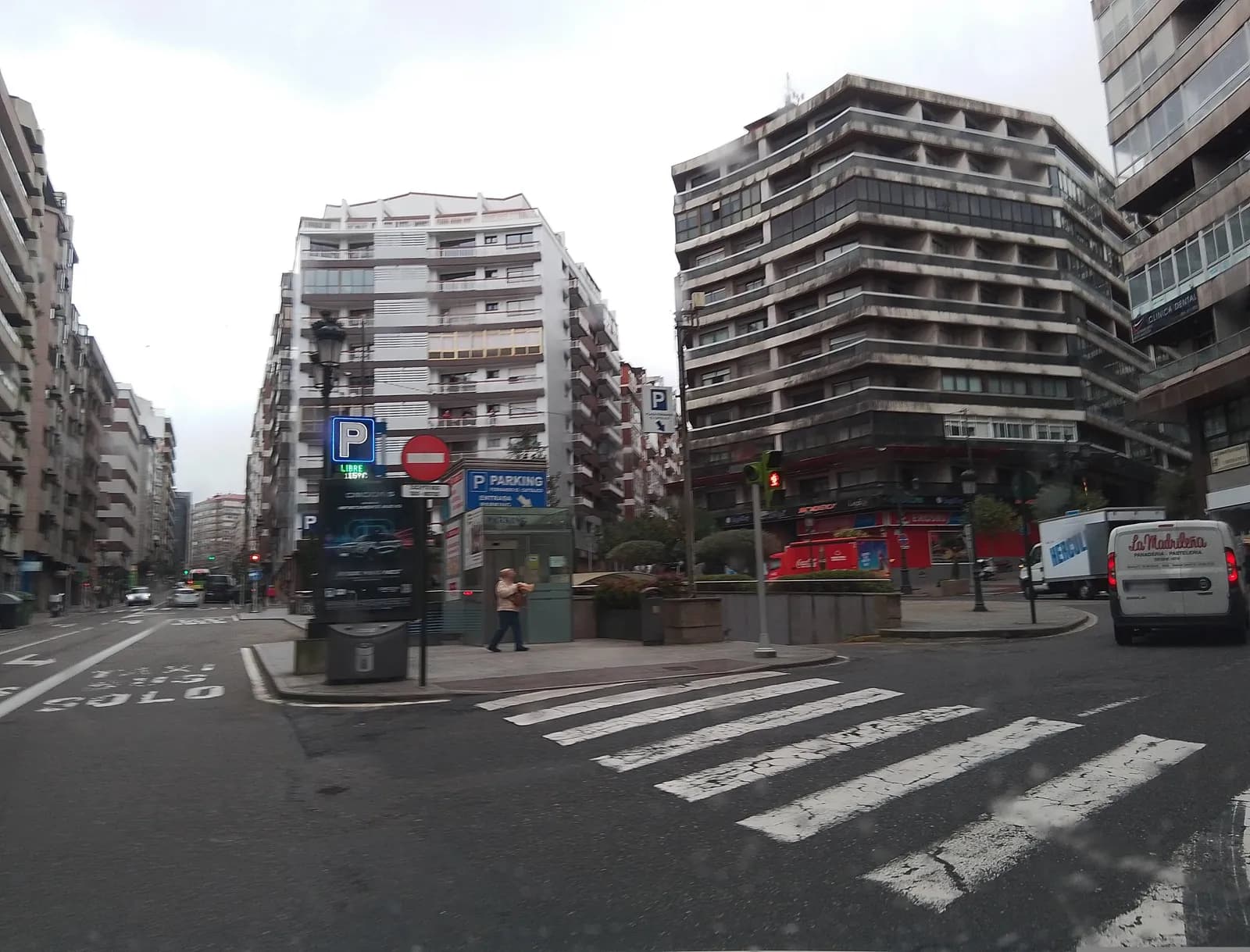 Parking Plaza Fernando el Católico, centro de Vigo (24 h) en Vigo (Pontevedra)