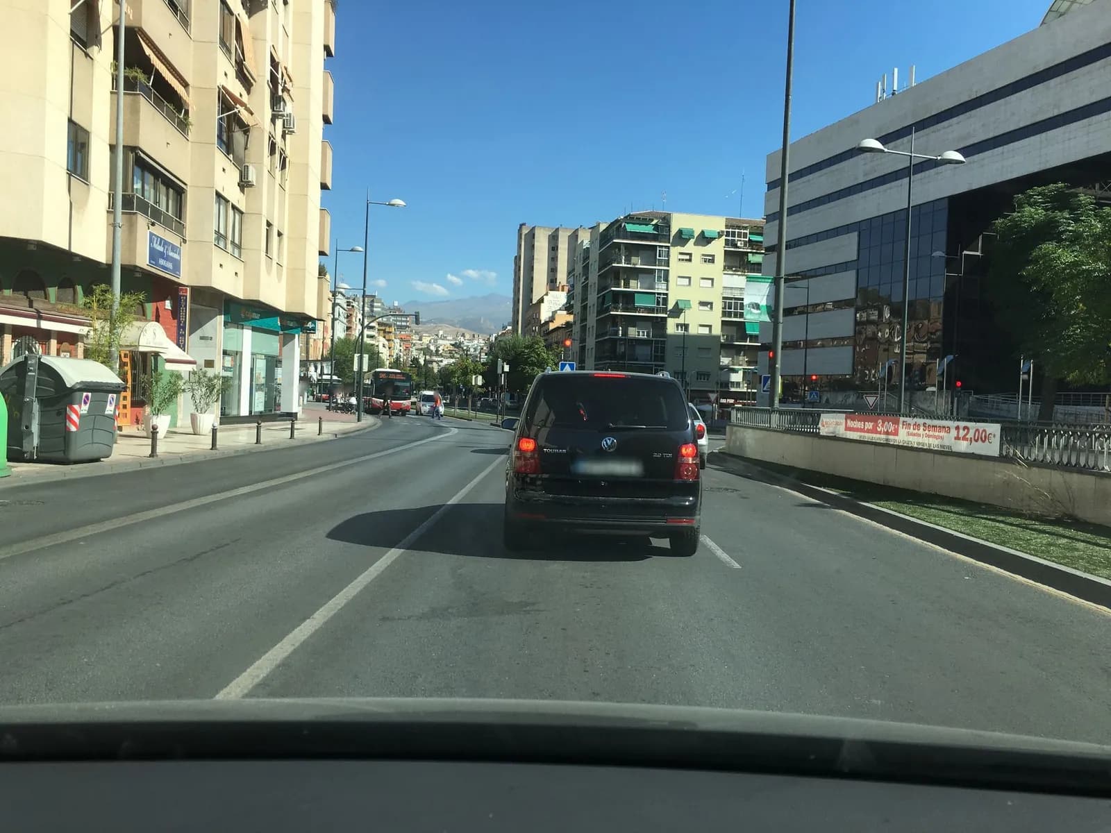 Parking La Caleta en Granada (Parkia, 24h) en Granada