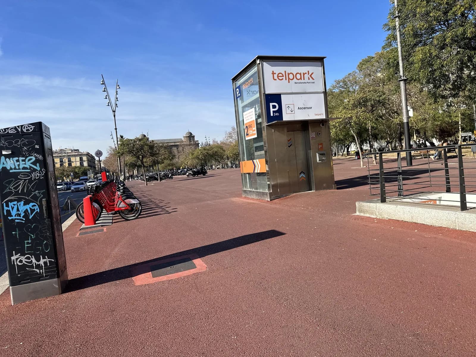 Parking Barceloneta Port Vell Telpark en Barcelona (24 h) en Barcelona